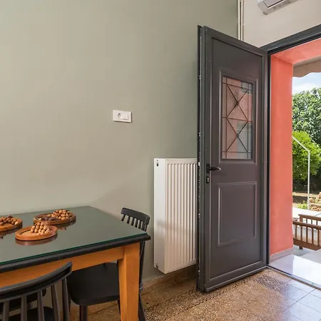 Isabella's Hidden Gem House Holiday home *